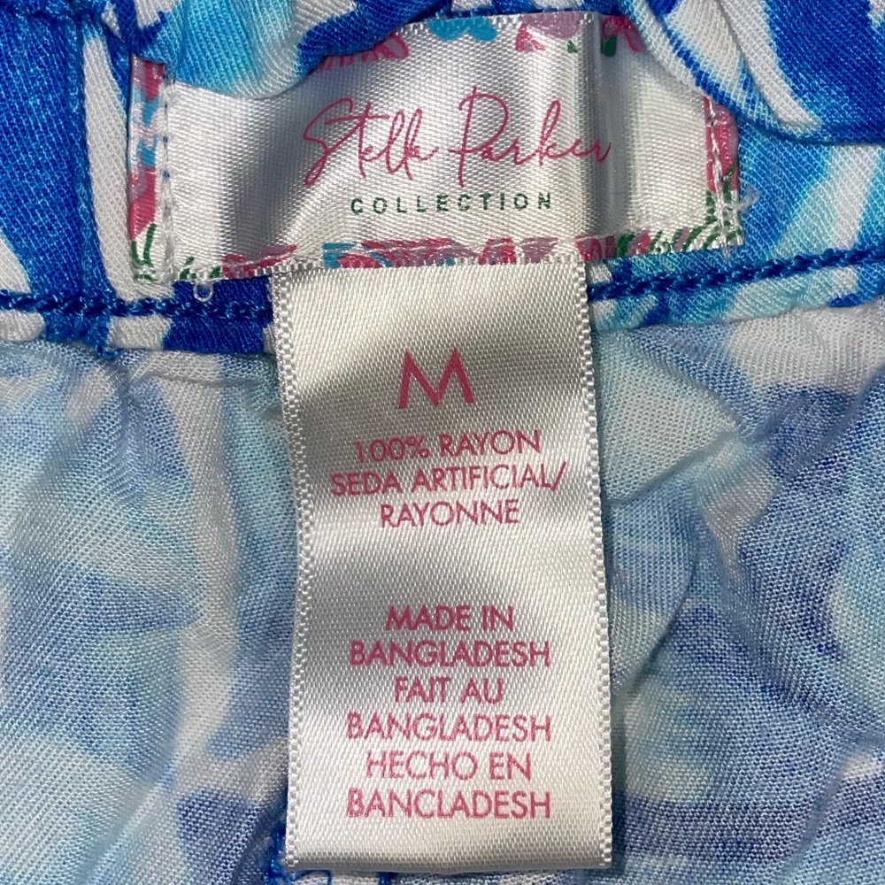 🌴Stella Parker Women's Pink and Blue Shorts - Picture 9 of 11